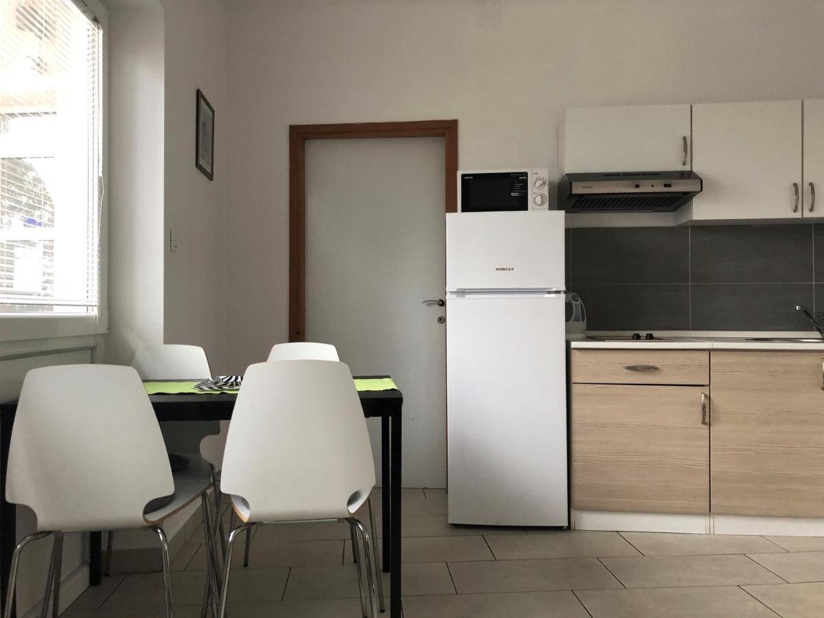 Apartmani I Sobe Ivancic1 Novi Vinodolski Exterior photo