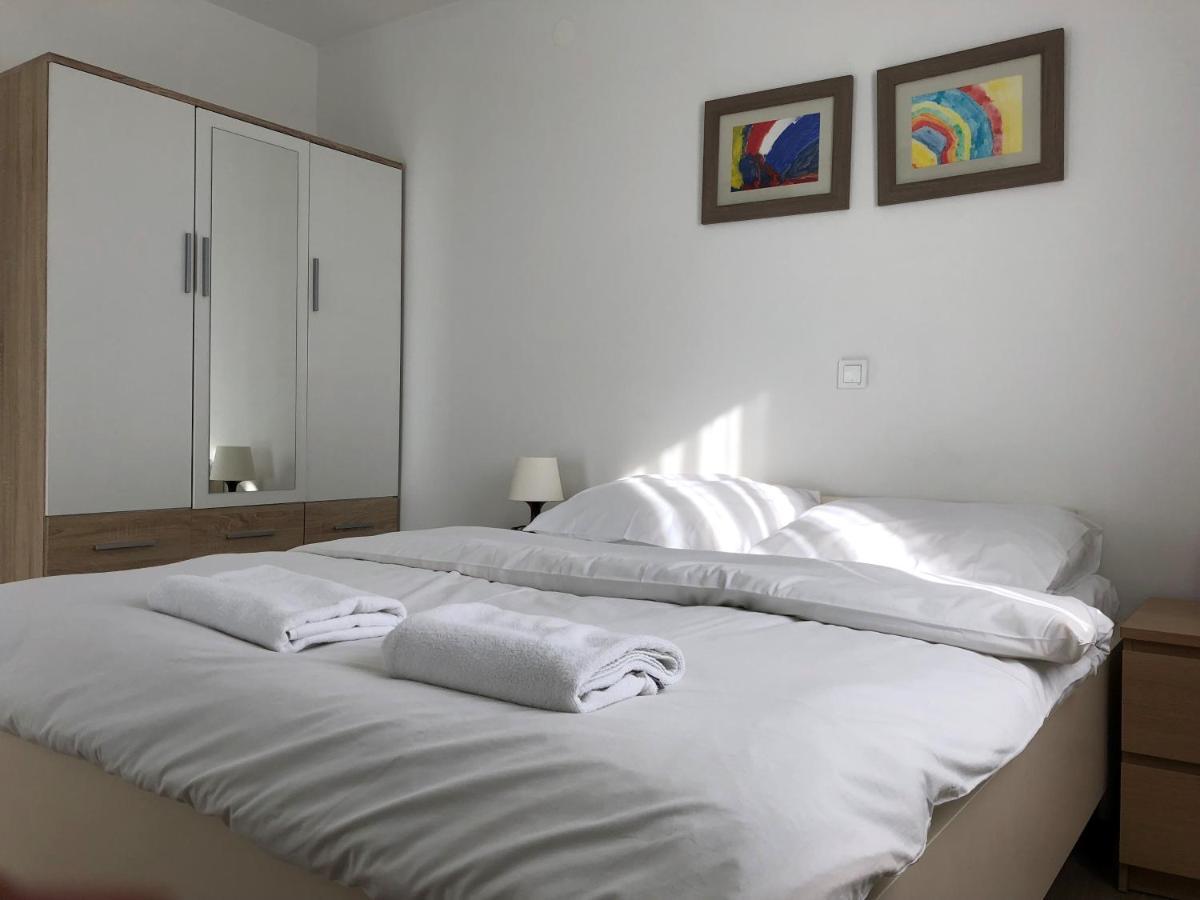 Apartmani I Sobe Ivancic1 Novi Vinodolski Exterior photo