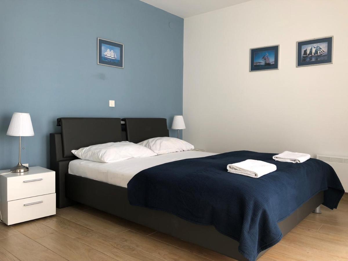 Apartmani I Sobe Ivancic1 Novi Vinodolski Exterior photo