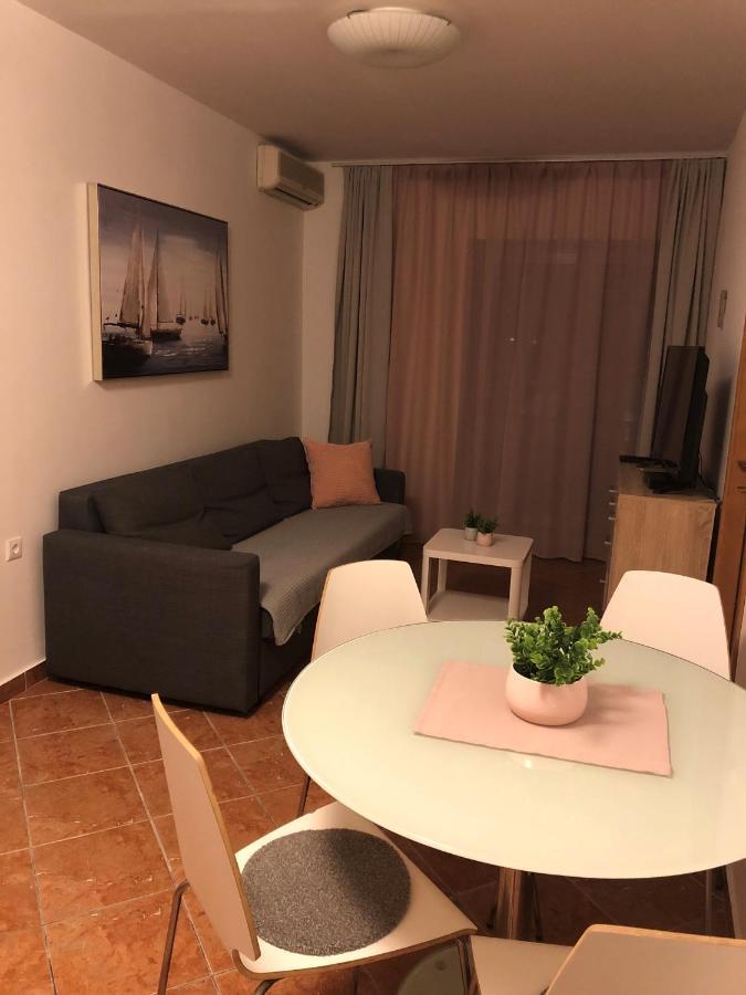 Apartmani I Sobe Ivancic1 Novi Vinodolski Exterior photo