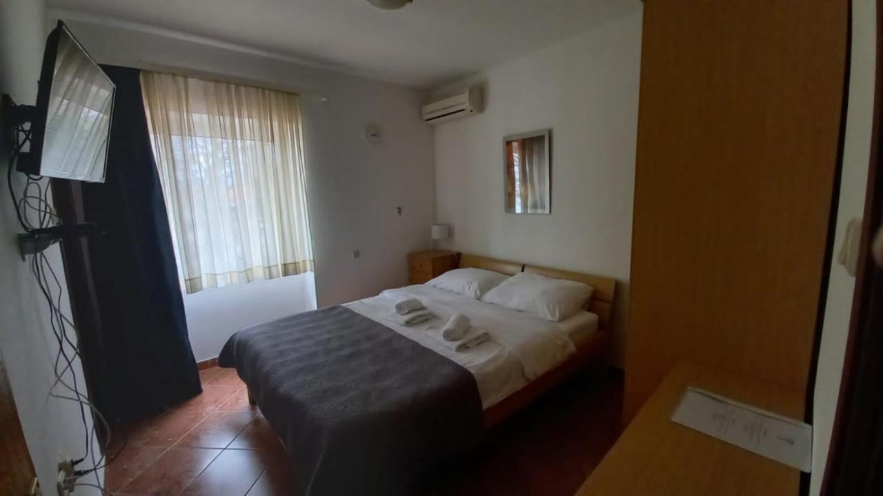 Apartmani I Sobe Ivancic1 Novi Vinodolski Exterior photo