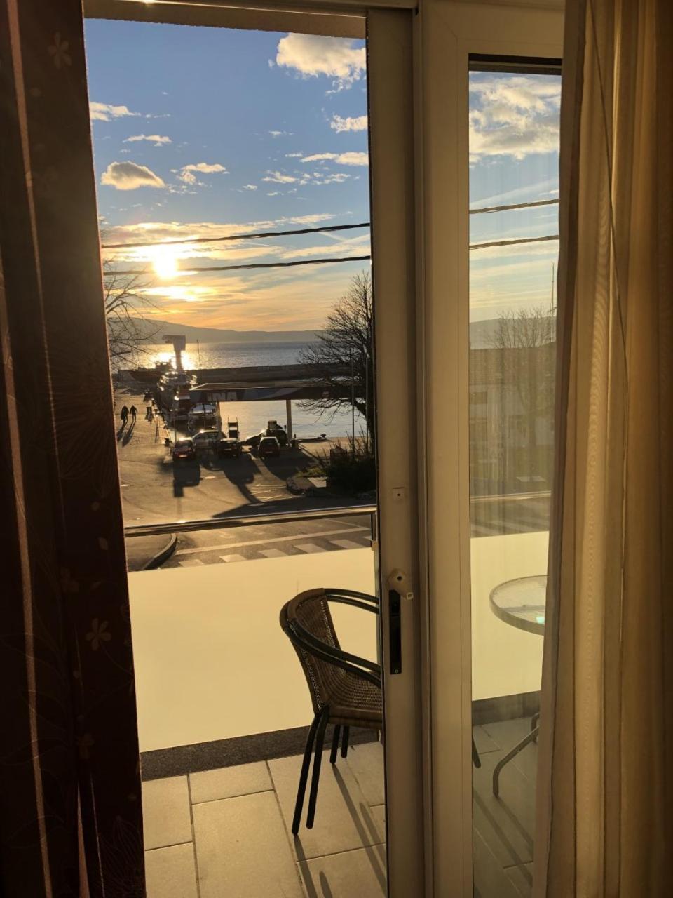 Apartmani I Sobe Ivancic1 Novi Vinodolski Exterior photo
